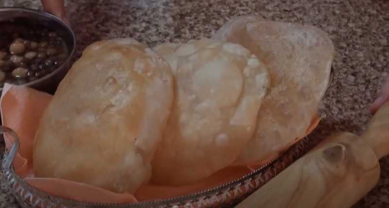 פורי לחם הודי מטוגן